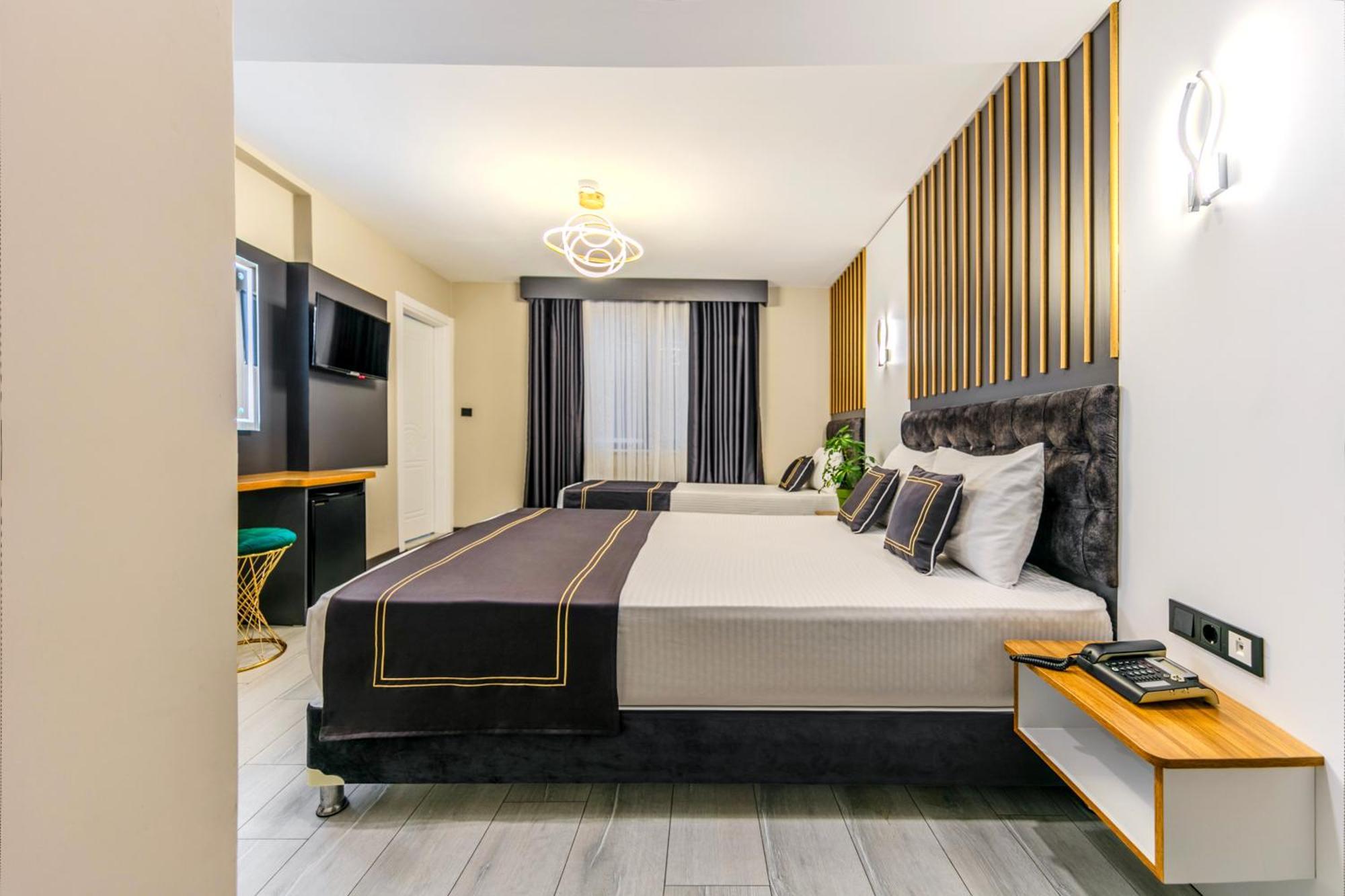 Med Life Hotel Istanbul Airport Arnavutkoy ภายนอก รูปภาพ